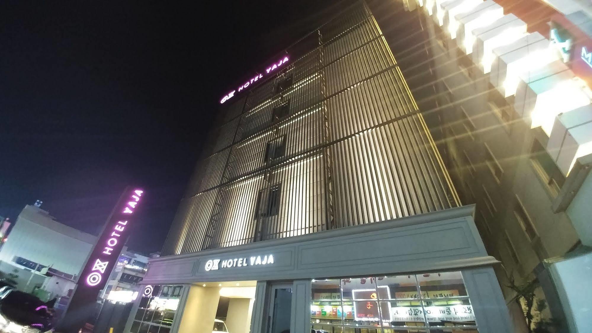 Siheung Hotel Yaja Jungwang מראה חיצוני תמונה