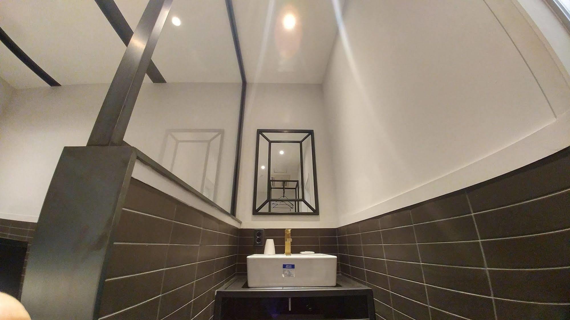 Siheung Hotel Yaja Jungwang מראה חיצוני תמונה